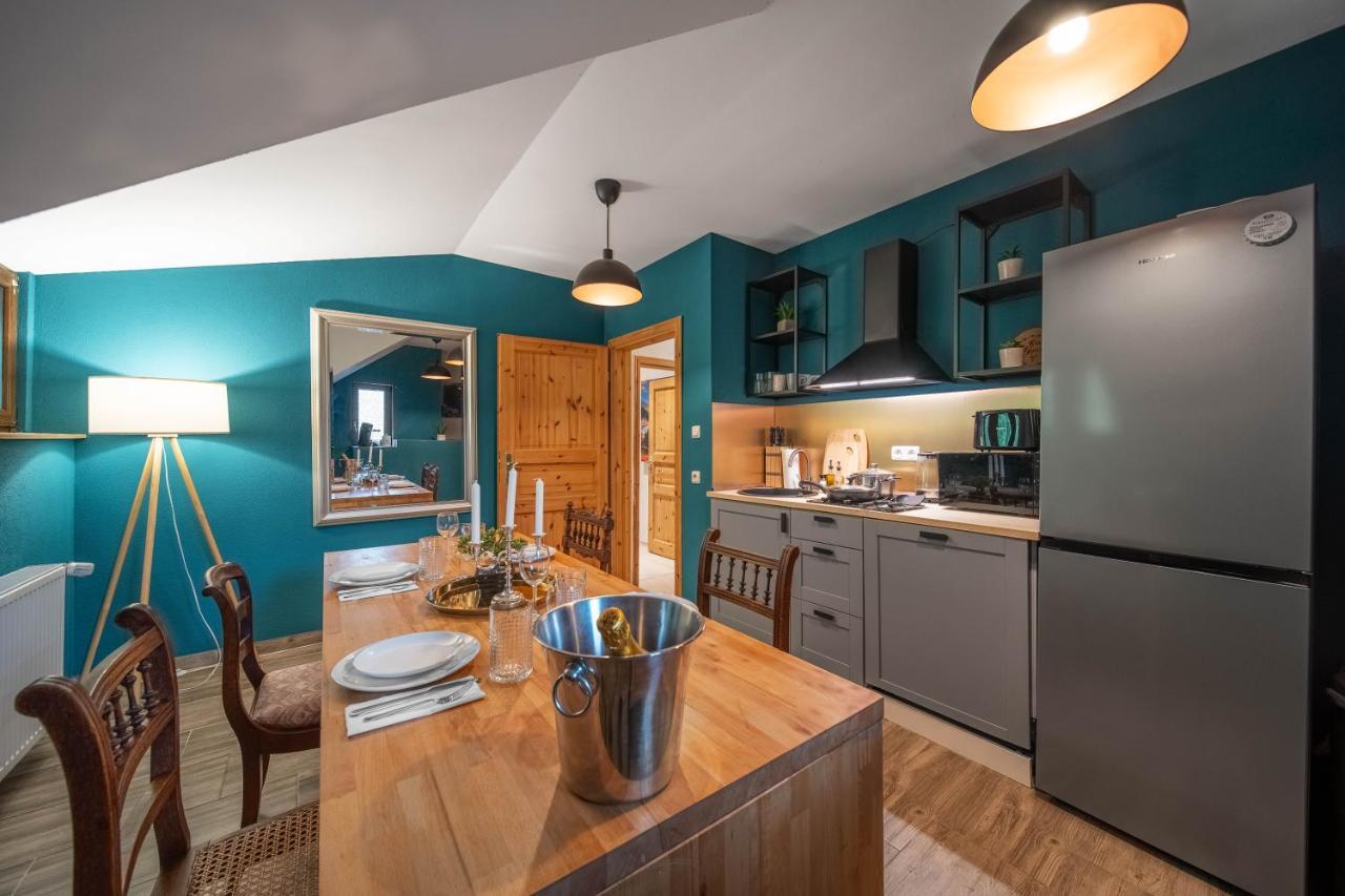 Bismarck Apt Mit Schoenem Balkon バート・エムス エクステリア 写真