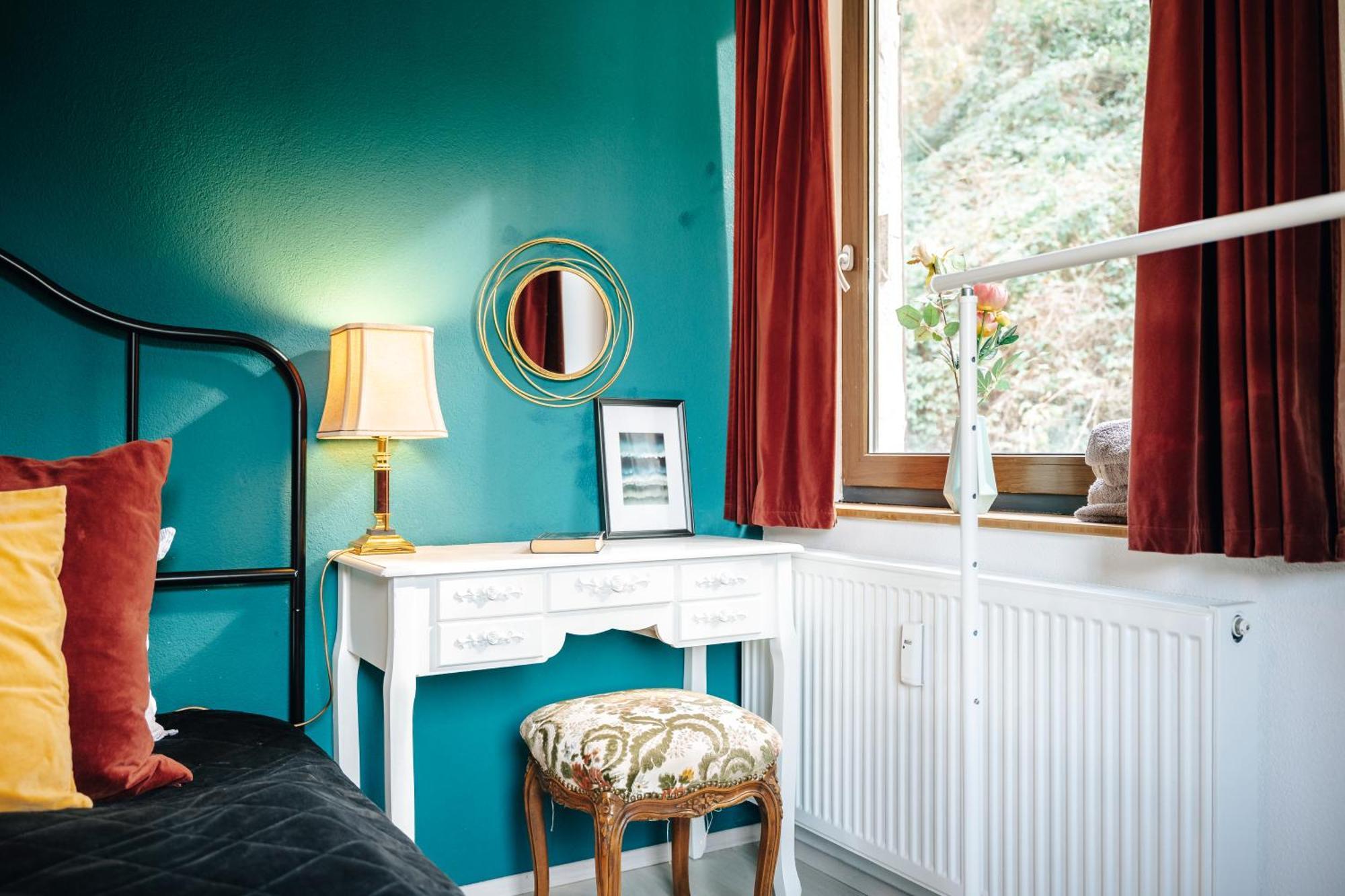 Bismarck Apt Mit Schoenem Balkon バート・エムス エクステリア 写真